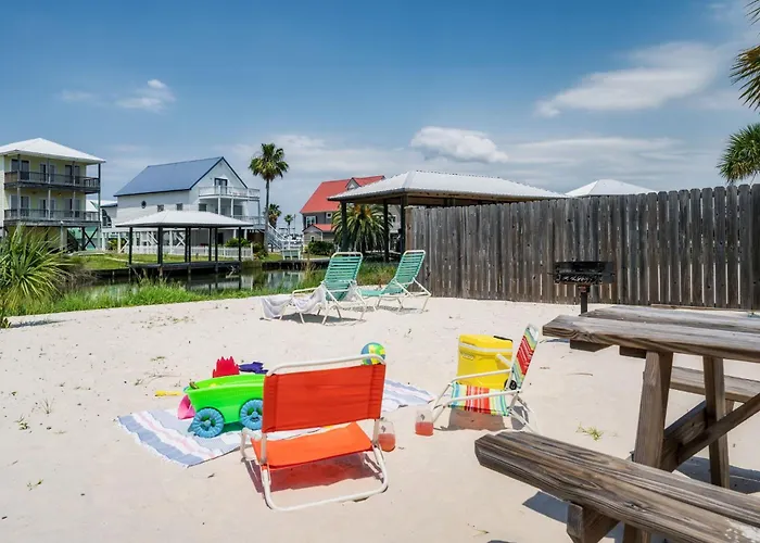 Holiday home Pink W Private Beach! Girls Getaway! Gulf Shores