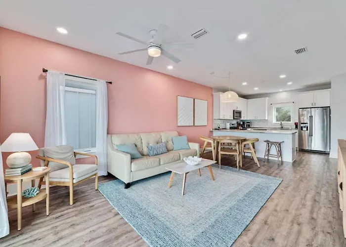 Pink W Private Beach! Girls Getaway! * Gulf Shores